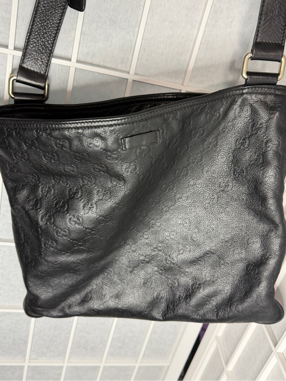 Gucci Guccissima Black GG Embossed Leather Crossbody Shoulder Bag- EXCELLENT